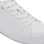 Regent // Blanco + Navy (US: 9)