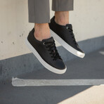 Regent // Nero (US: 8)