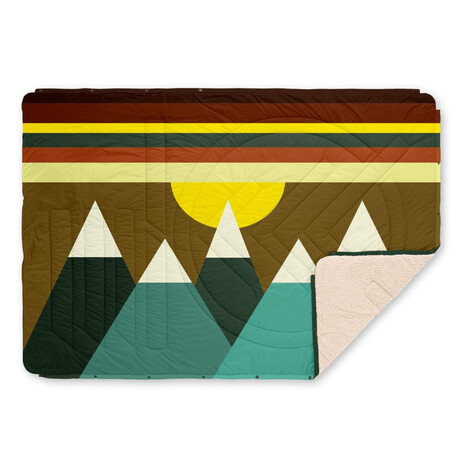 VOITED CloudTouch™ Indoor + Outdoor Camping Blanket // Monadnock