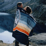 VOITED CloudTouch™ Indoor + Outdoor Camping Blanket // Camp Vibes Greegabel