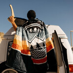 VOITED CloudTouch™ Indoor + Outdoor Camping Blanket // Camp Vibes Greegabel