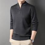 Heathered Quarter Zip Sweatshirt // Dark Grey (L)