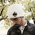 Fairway Wave & Spade Beanie // White (S)