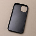 iPhone Leather Case // Black (Iphone 14)