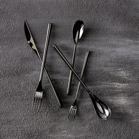 Dragonfly // Black Place Setting // 20-Piece Set