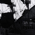 Black Pearl Pirate Ship // Large