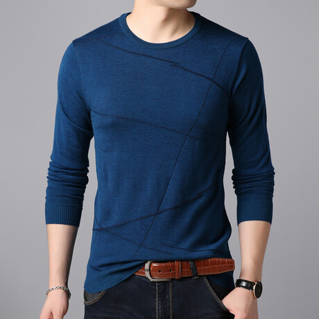 Dynamic Line Stitch O-Neck Sweater // Blue (M)