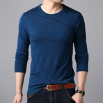 Dynamic Line Stitch O-Neck Sweater // Blue (XL)
