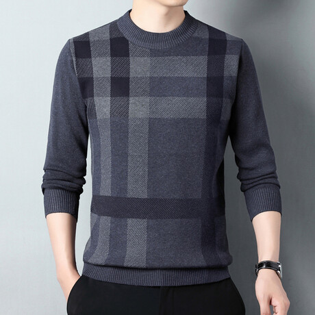 Big Plaid Crewneck Sweater // Gray (M)