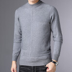 Block Textured O-Neck Sweater // Light Gray (M)