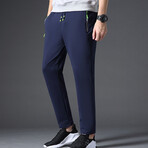 The Jogger // Ribbed Cuff  + Sporty Fit // Blue (M)