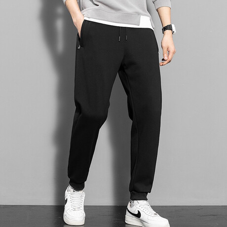 The Jogger // Ribbed Cuff + Sporty Fit // Gray (M)