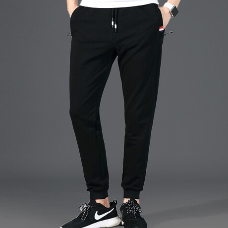 The Lounger // Straight Leg + Relaxed Fit // Black (M)