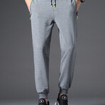 The Athlete // Straight Leg + Sporty Fit // Gray (L)
