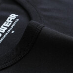 Spectacle 2.0 Long Sleeve Lifestyle Performance Fabric T-Shirt // Black (Small)