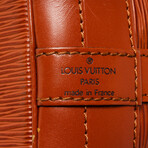 Louis Vuitton // Epi Noe PM