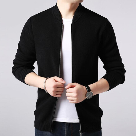 Zip-up Sweater // Black (XL)