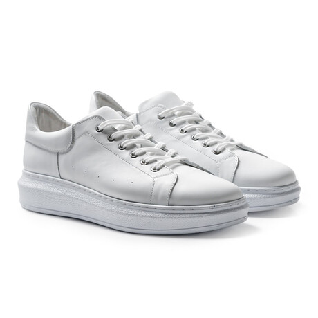 Landyn Sneaker // White (Euro: 40)