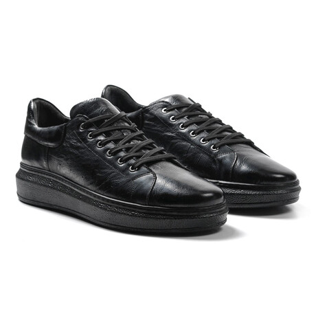 Samir Sneaker // Black (Euro: 40)