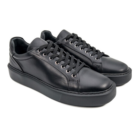 Tyrese Sneaker // Black (Euro: 40)