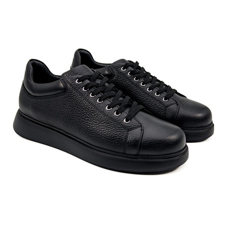 Julian Sneaker // Black (Euro: 40)