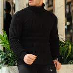 Nopenli Roving Knitted Sweater // Black (L)