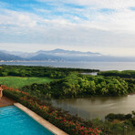 1 Bedroom Package // Multi-night Stay // 2 Adults + 2 Kids (5 Nights)