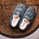 CloudTouch™ // Camping Slippers // Green Gables (S)