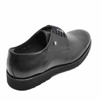 Wilson Classic Shoe // Black (Euro: 39)