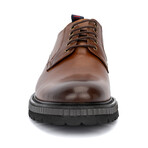 Logan Shoe // Tan (US: 8)