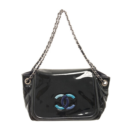 Chanel // Flap Shoulder Bag