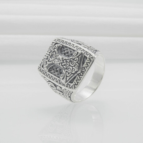 Sterling Silver Mjolnir Signet Ring // Silver (6)
