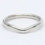 Tiffany & Co. // Platinum Curved Band Ring // Ring Size: 6-6.5 // Store Display