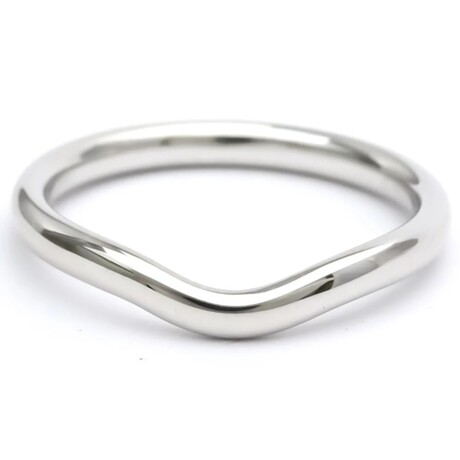 Tiffany & Co. // Platinum Curved Band Ring // Ring Size: 5.5 // Store Display