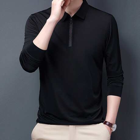 Sleek Contrast Zipper Quarter Zip Sweatshirt // Black (M)