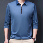 Sleek Contrast Zipper Quarter Zip Sweatshirt // Pastel Blue (L)