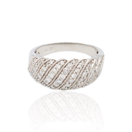 14K White Gold Diamond Ring // Ring Size: 7.75 // Pre-Owned