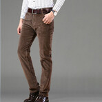 Classic Fit Stretchy Corduroy Pants // Brown (33WX34L)