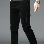 Contrast Seamed Stretchy Corduroy Pants // Black (28WX30L)