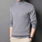 Heathered Turtleneck // Gray (S)