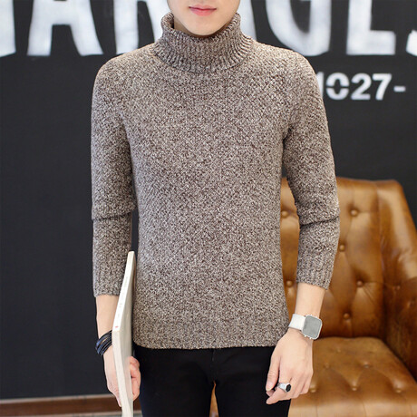 Cozy Knit Turtleneck // Brown (XS)