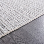 Chenille Woven Rug // White (2.5' x 4.9')