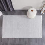 Chenille Woven Rug // White (2.5' x 4.9')
