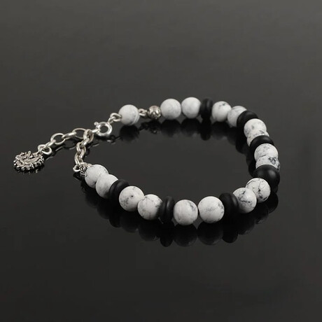 Howlite and Onyx Bracelet (S)