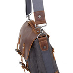 Hudson Messenger // Gray