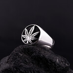 Marijuana Leaf Ring (6.5)