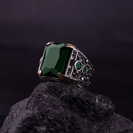 Stylish Emerald Ring (5)