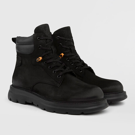 Erica Nubuck Leather Men's Boot // Black (Euro: 39)