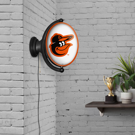 Baltimore Orioles // Oval Rotating Lighted Wall Sign (Oval White)