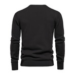 Henley Sweater // Black (L)